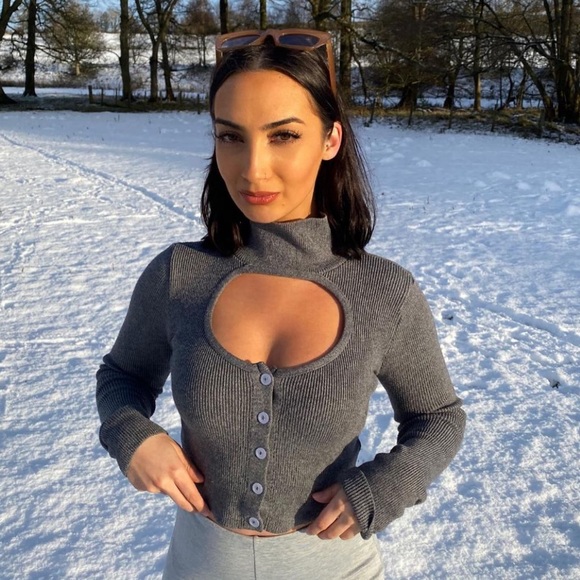 Blogger's Fav| NWT ZARA Cut Out Knit Sweater - Picture 15 of 16